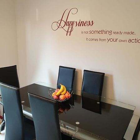 M&B Haven - Sittingbourne Apartman Kültér fotó