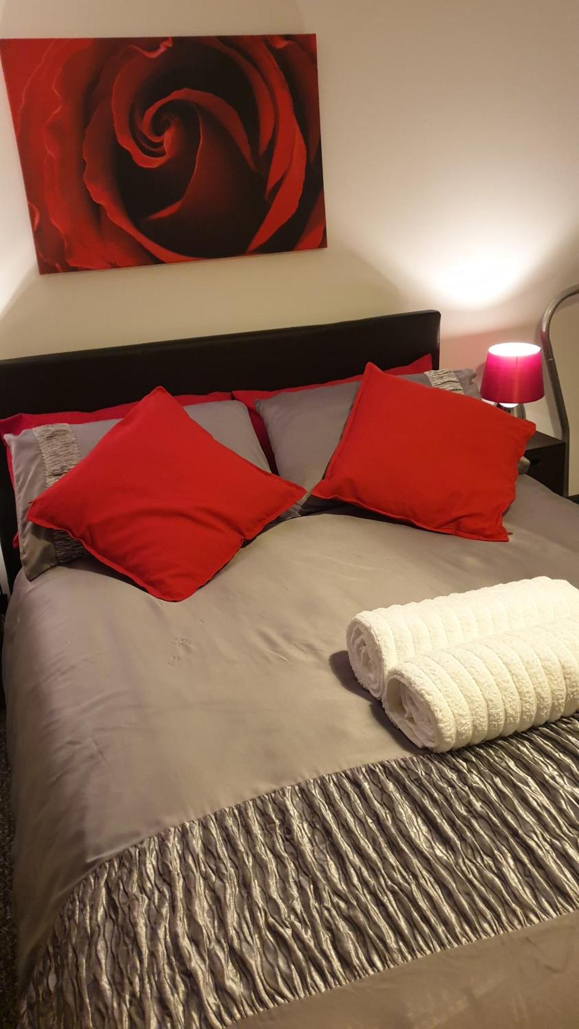 M&B Haven - Sittingbourne Apartman Kültér fotó