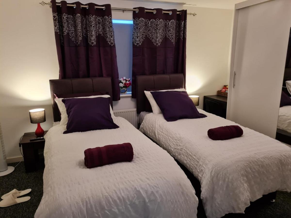 M&B Haven - Sittingbourne Apartman Kültér fotó