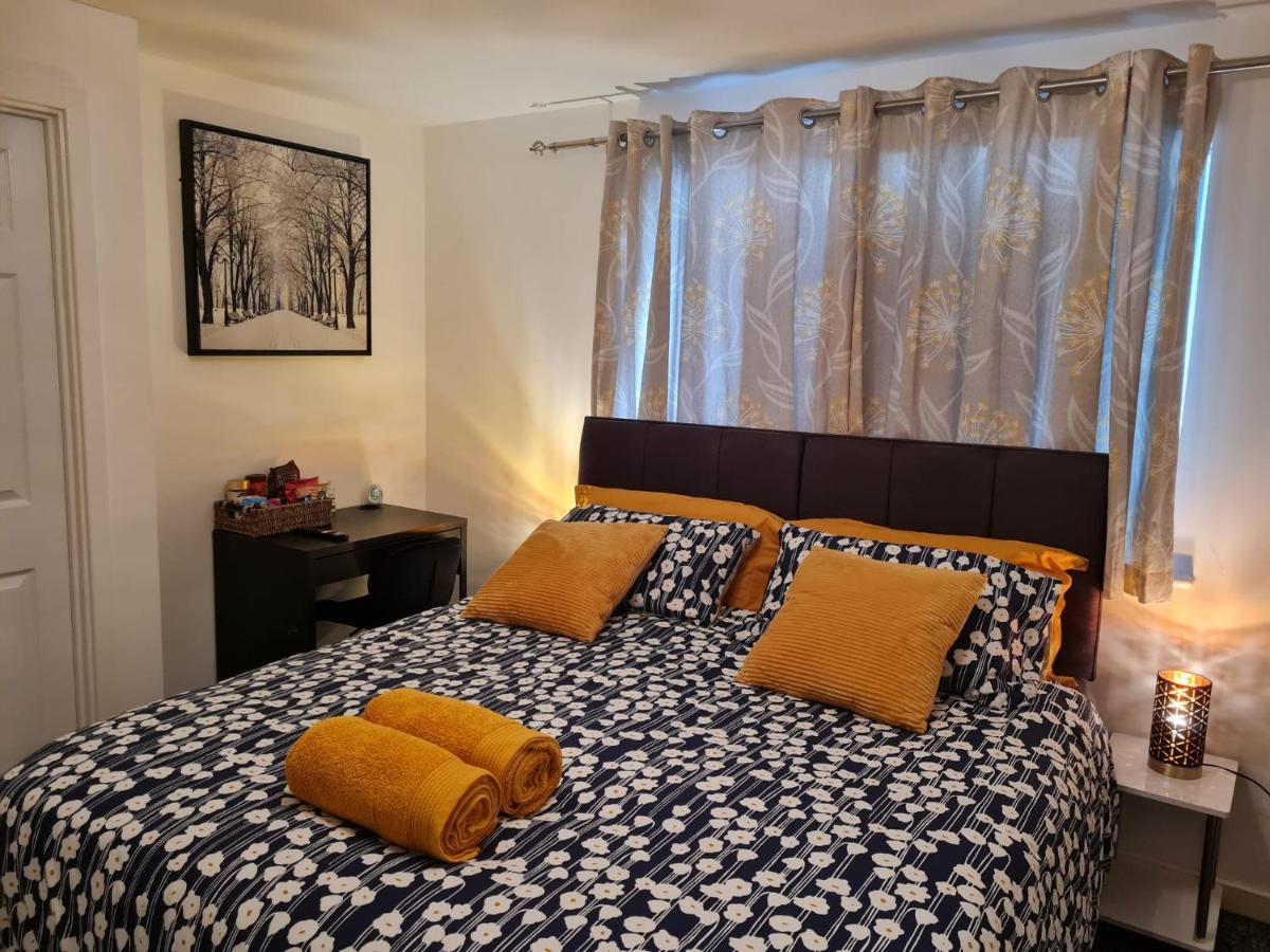 M&B Haven - Sittingbourne Apartman Kültér fotó