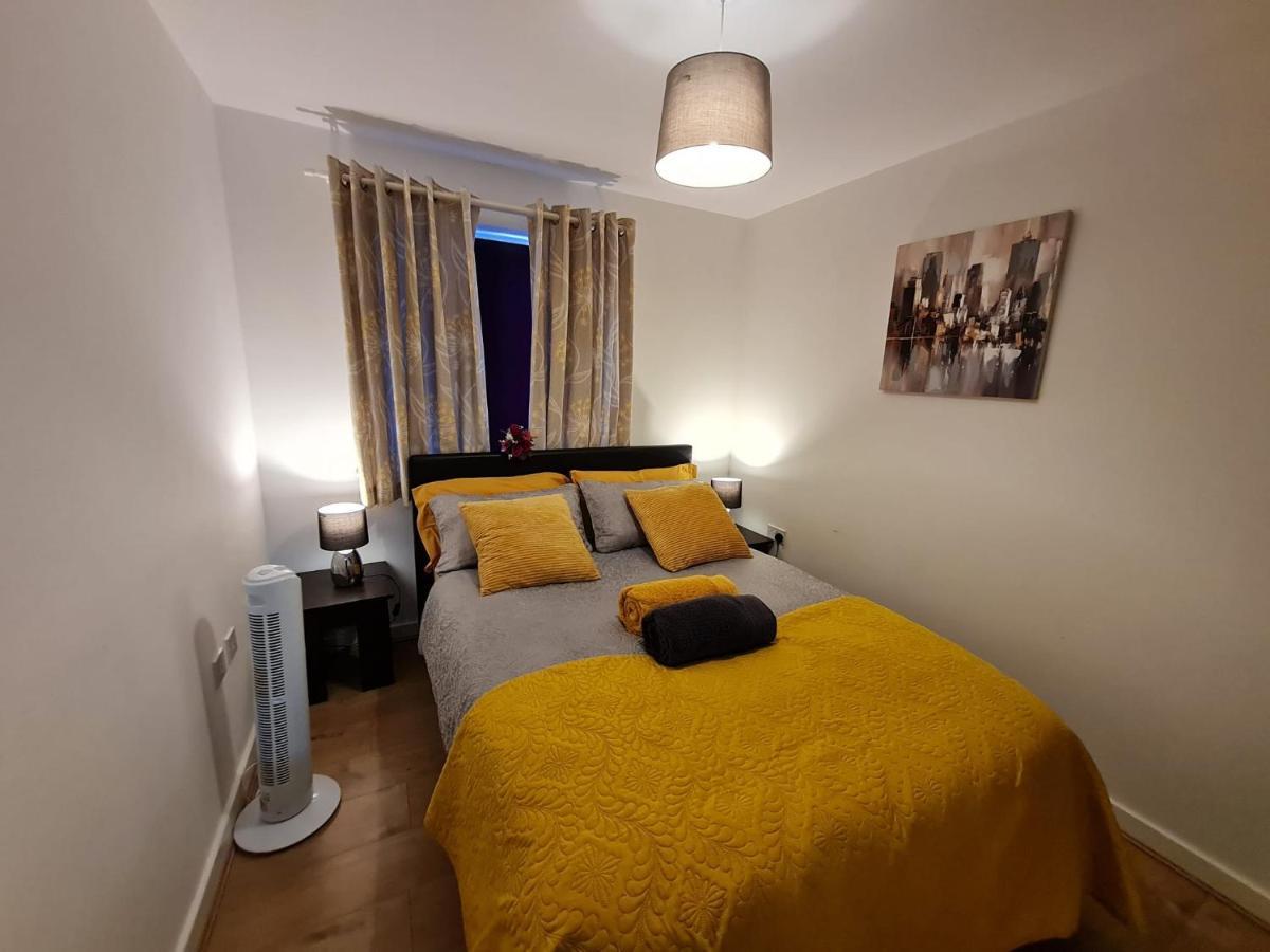 M&B Haven - Sittingbourne Apartman Kültér fotó