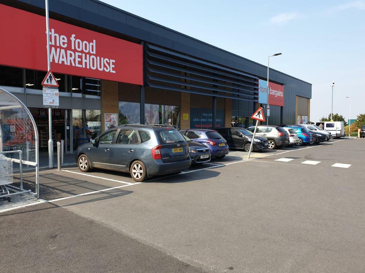 M&B Haven - Sittingbourne Apartman Kültér fotó